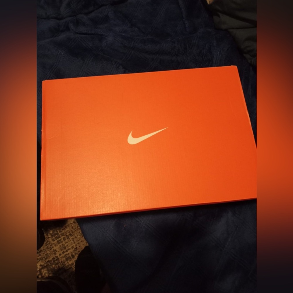 Women's nike athletic shoes